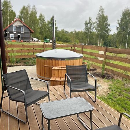 Zielona Chatka Nad Sapina Pozezdrze Exterior foto