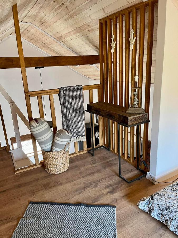 Zielona Chatka Nad Sapina Pozezdrze Exterior foto